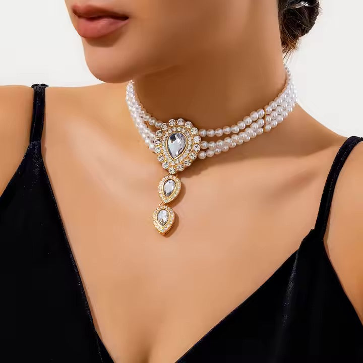 Royal Pearl Jewellery Set – Elegant Necklace & Hand Chain Bracelet for Special Occasions