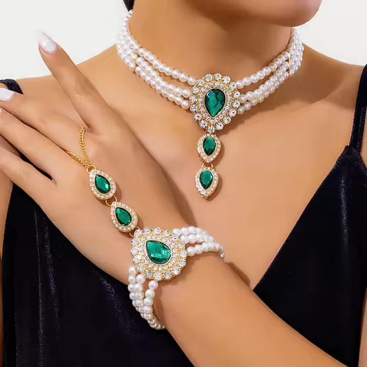 Royal Pearl Jewellery Set – Elegant Necklace & Hand Chain Bracelet for Special Occasions